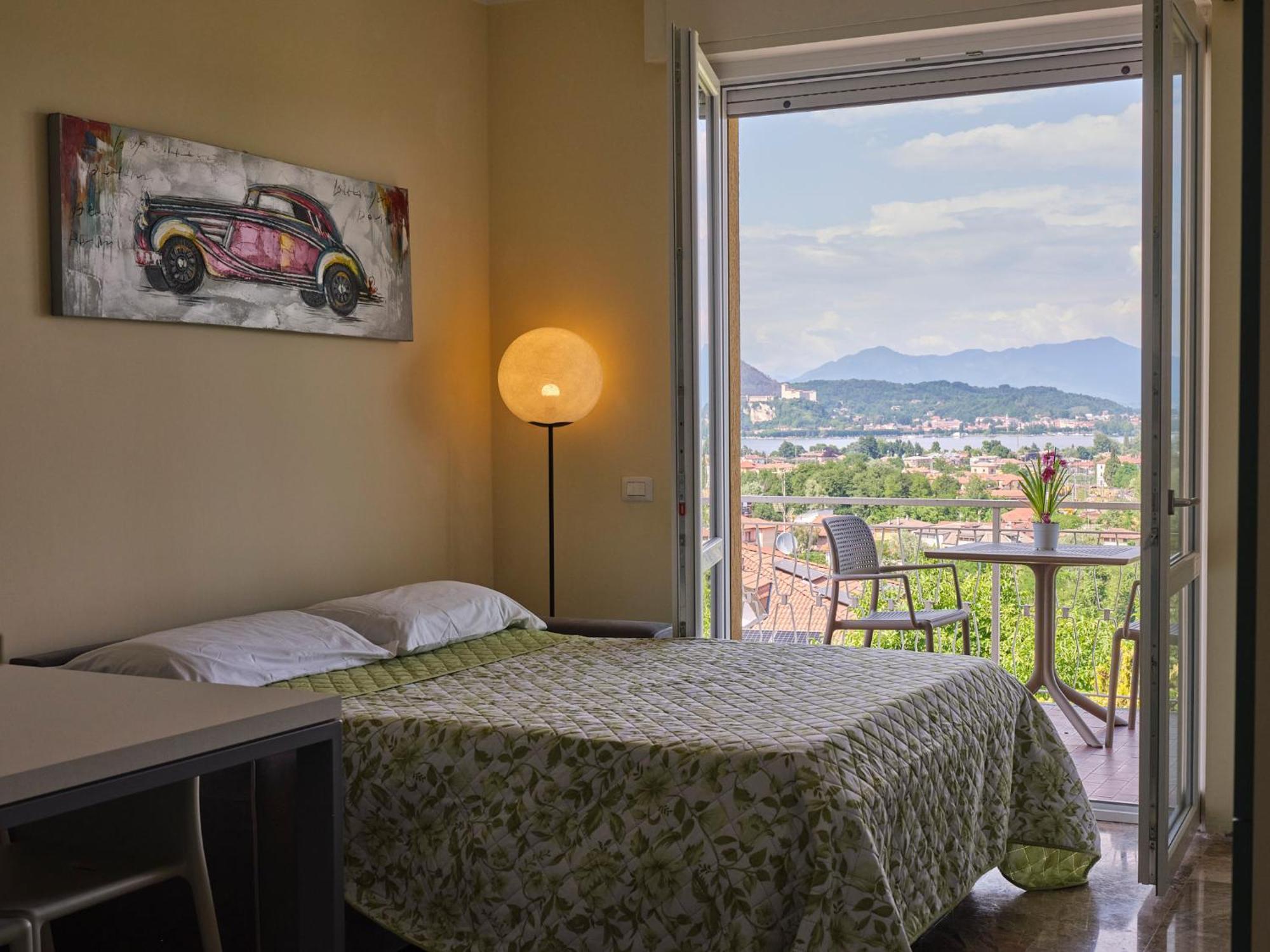 Casa Ierardi - Appartamento Arona Bellavista Экстерьер фото