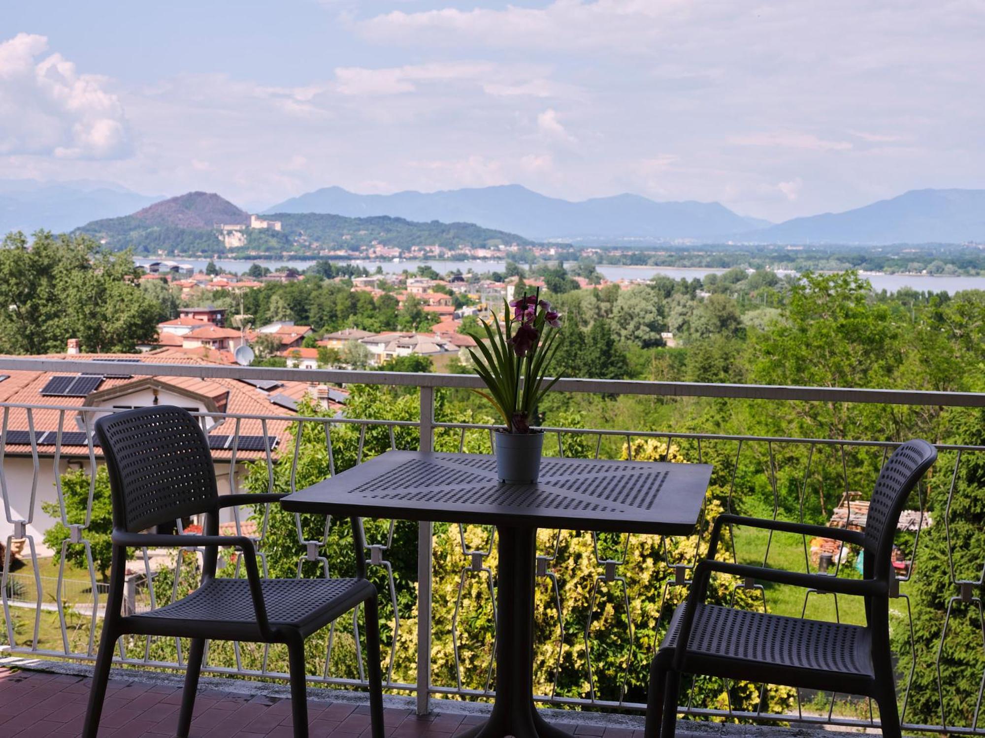 Casa Ierardi - Appartamento Arona Bellavista Экстерьер фото